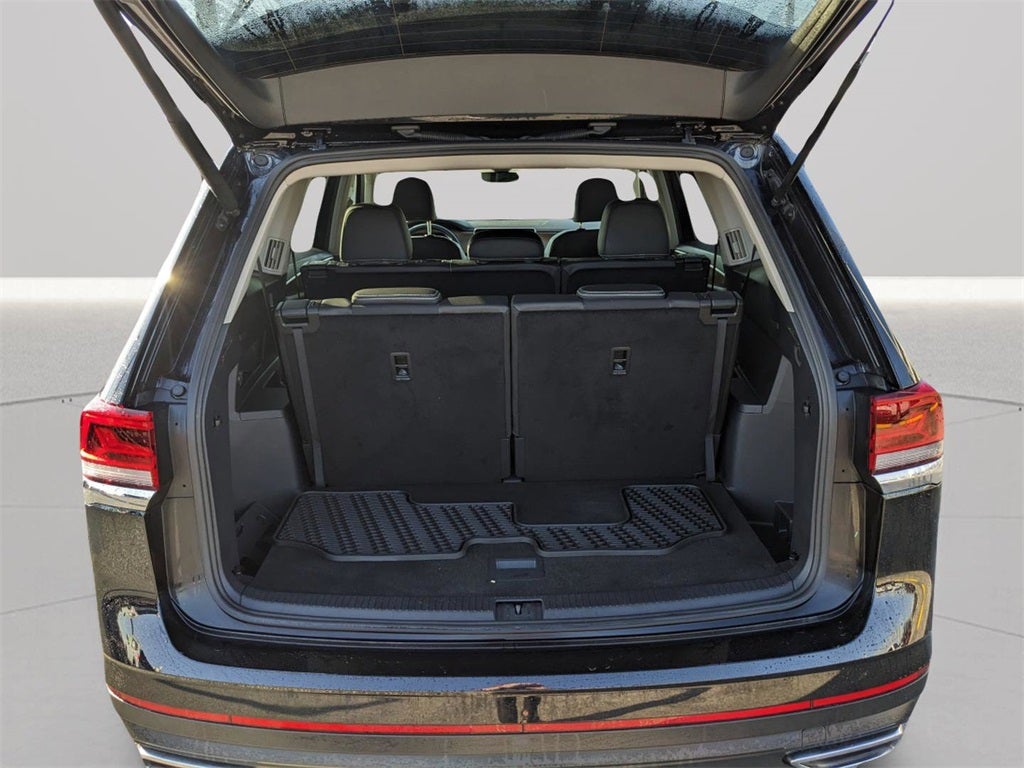 2024 Volkswagen Atlas 2.0T SE