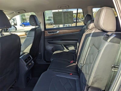 2024 Volkswagen Atlas 2.0T SE