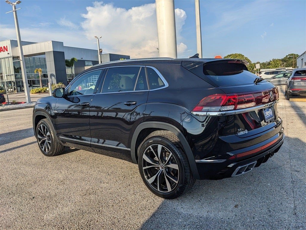 2026 Volkswagen Atlas Cross Sport 2.0T SEL Premium R-Line
