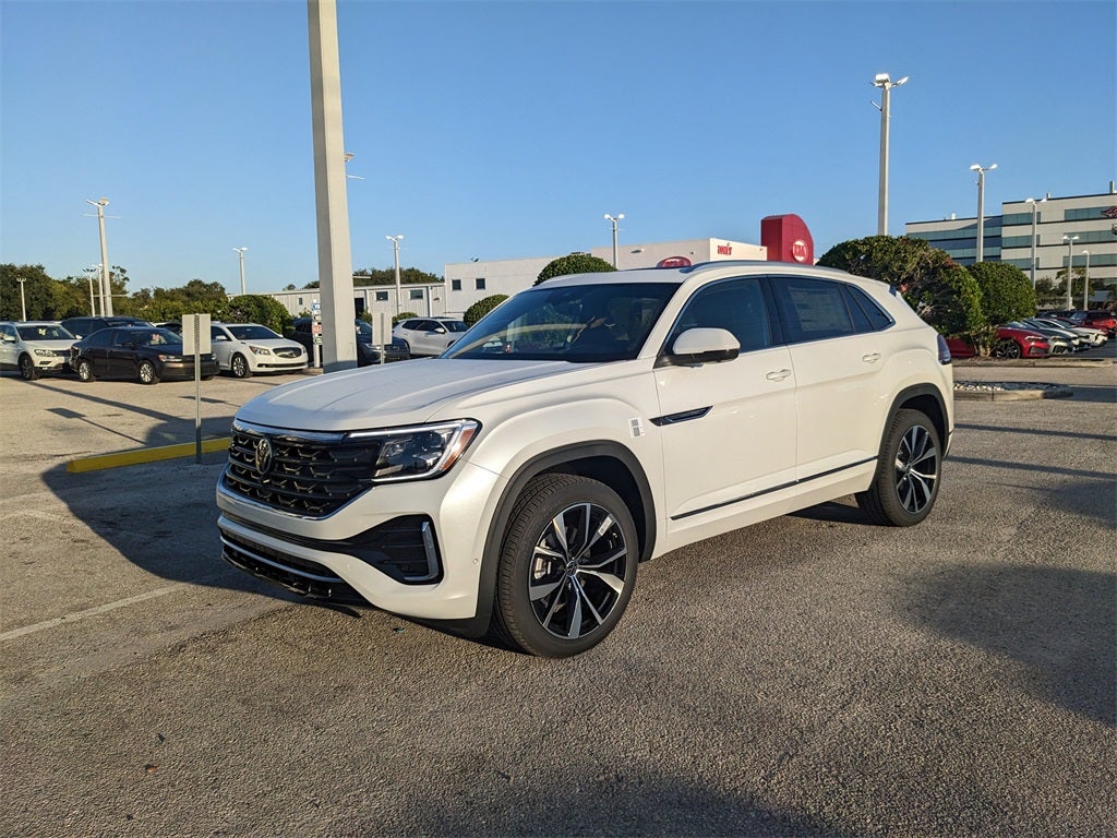 2026 Volkswagen Atlas Cross Sport 2.0T SEL Premium R-Line