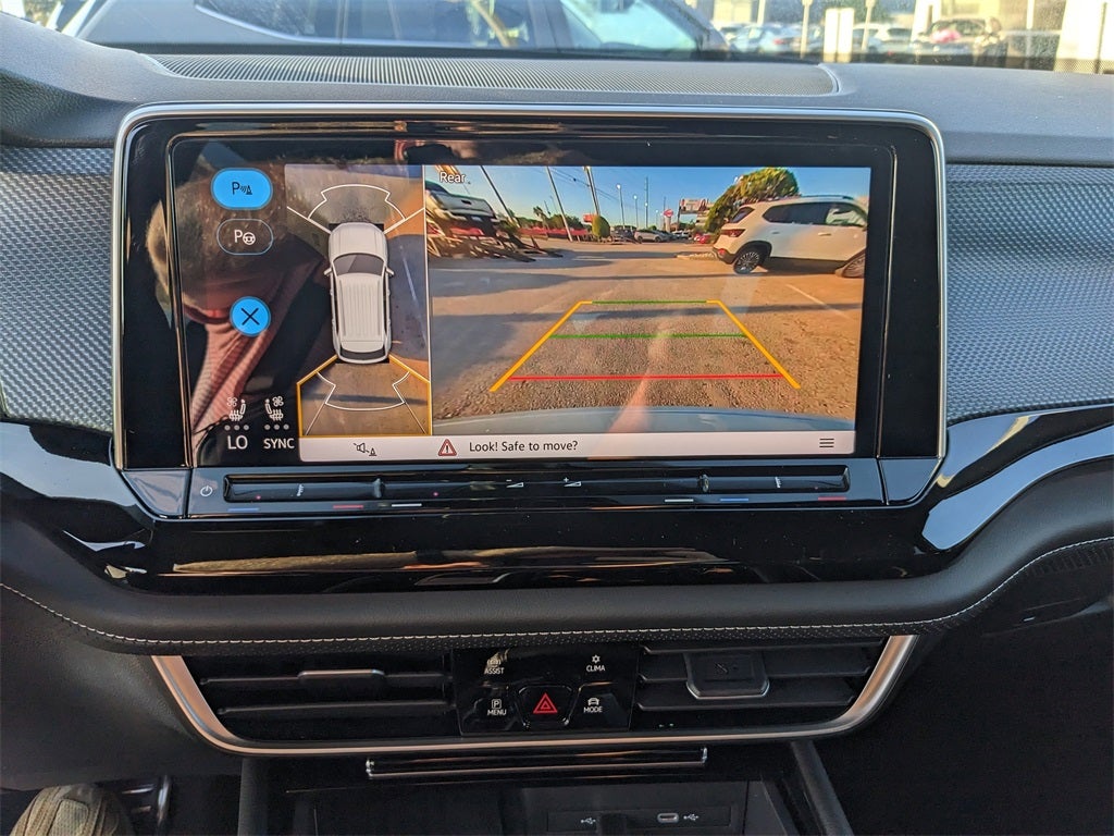 2026 Volkswagen Atlas Cross Sport 2.0T SEL Premium R-Line