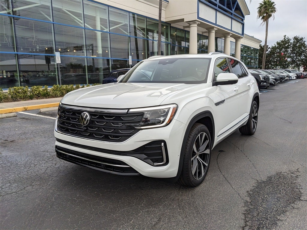 2026 Volkswagen Atlas Cross Sport 2.0T SEL Premium R-Line