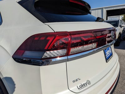 2026 Volkswagen Atlas Cross Sport 2.0T SEL Premium R-Line