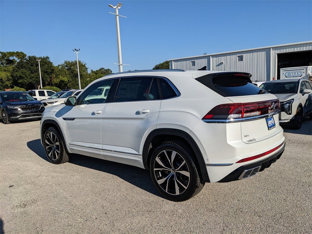 2026 Volkswagen Atlas Cross Sport 2.0T SEL Premium R-Line