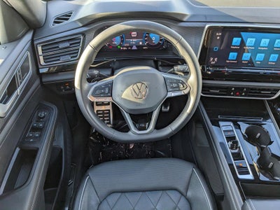 2025 Volkswagen Atlas Cross Sport 2.0T SEL Premium R-Line