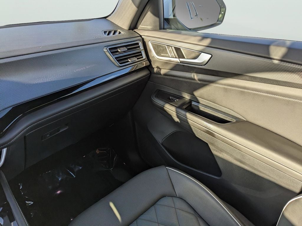 2025 Volkswagen Atlas Cross Sport 2.0T SEL Premium R-Line