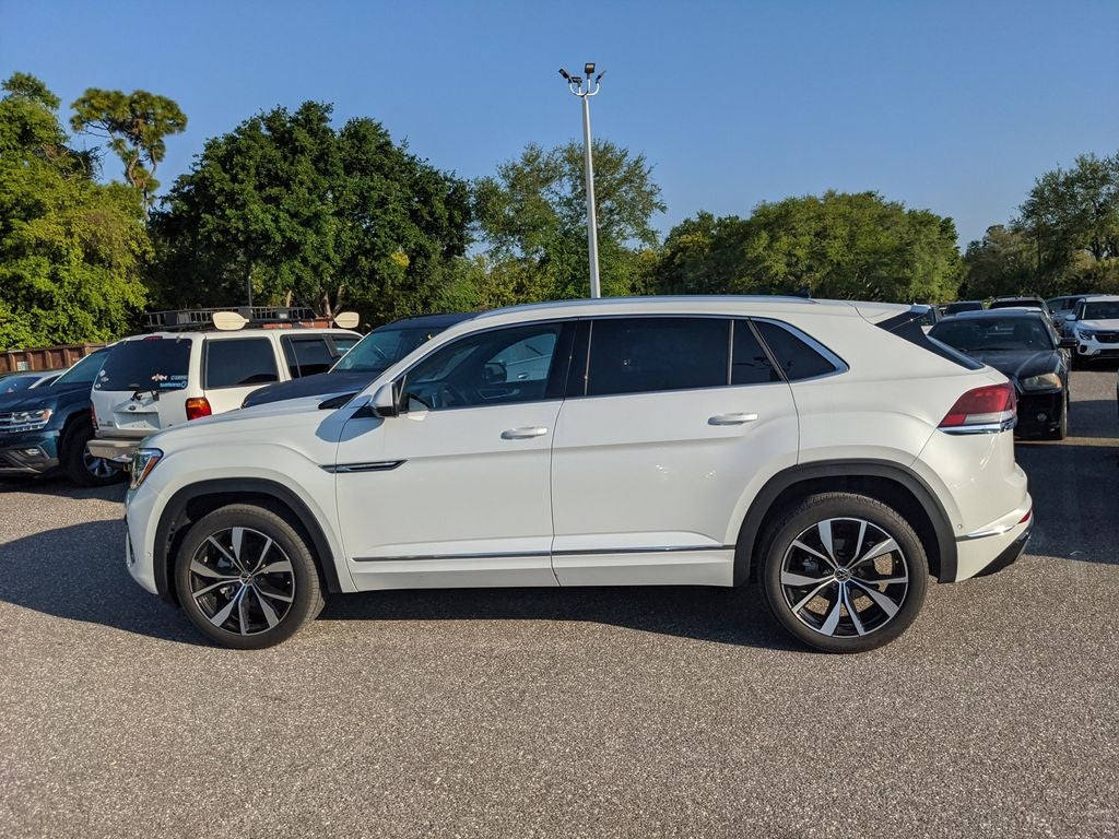 2025 Volkswagen Atlas Cross Sport 2.0T SEL Premium R-Line