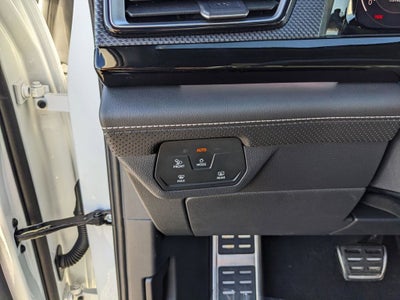 2025 Volkswagen Atlas Cross Sport 2.0T SEL Premium R-Line