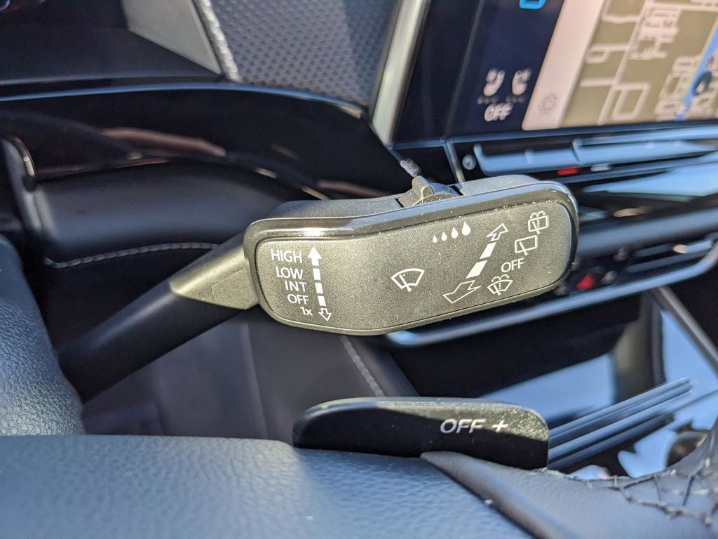 2025 Volkswagen Atlas Cross Sport 2.0T SEL Premium R-Line