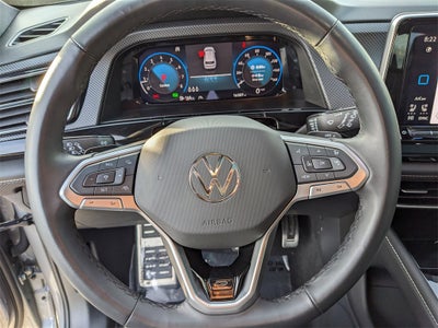 2025 Volkswagen Atlas Cross Sport 2.0T SEL Premium R-Line