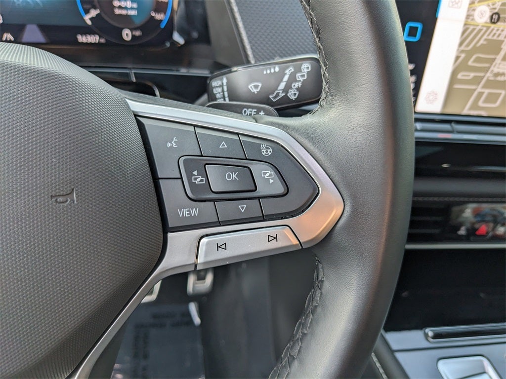 2025 Volkswagen Atlas Cross Sport 2.0T SEL Premium R-Line