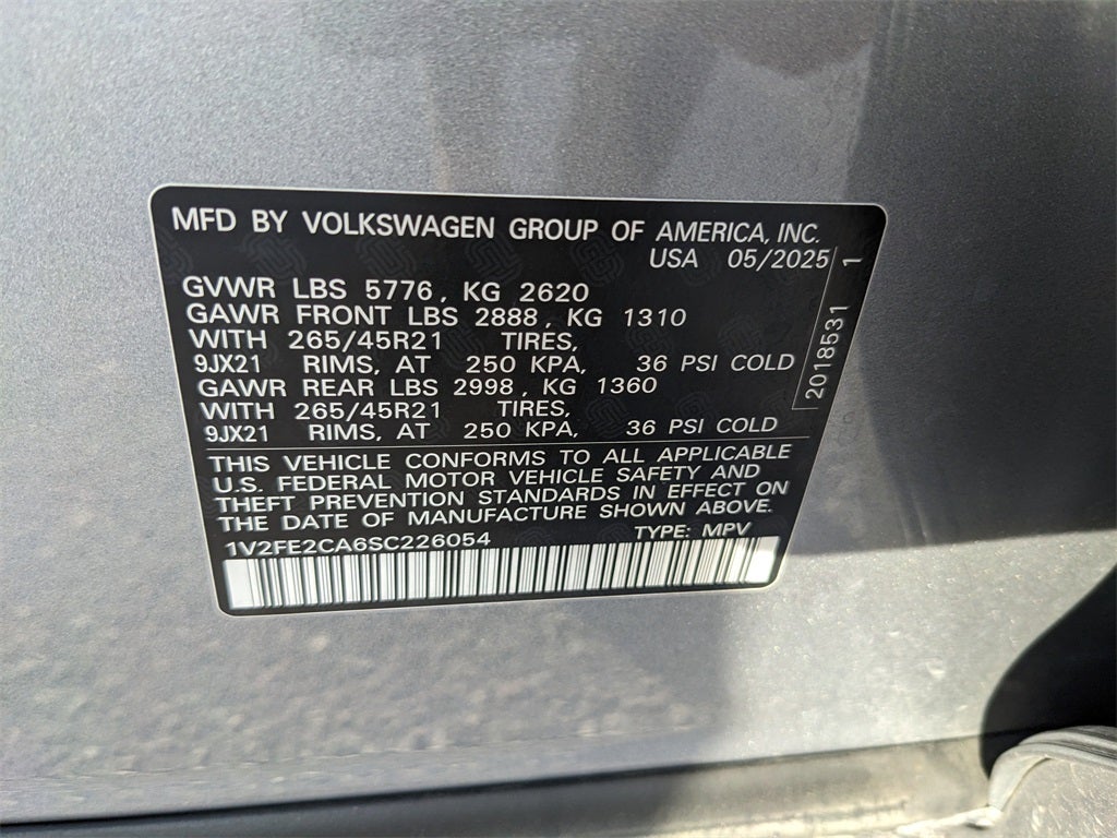 2025 Volkswagen Atlas Cross Sport 2.0T SEL Premium R-Line