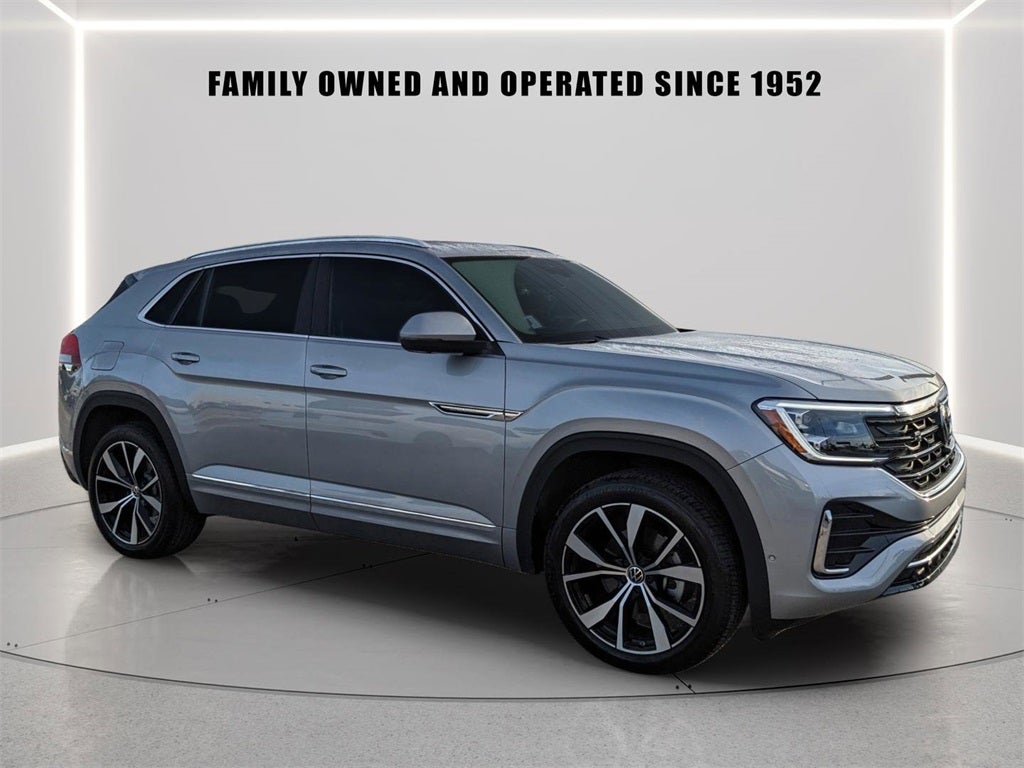 2025 Volkswagen Atlas Cross Sport 2.0T SEL Premium R-Line