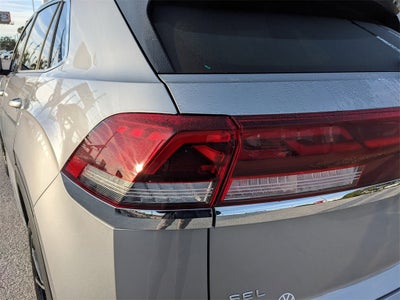 2025 Volkswagen Atlas Cross Sport 2.0T SEL Premium R-Line