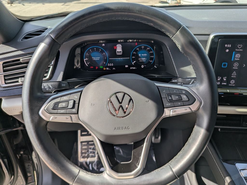 2024 Volkswagen Atlas Cross Sport 2.0T SEL Premium R-Line