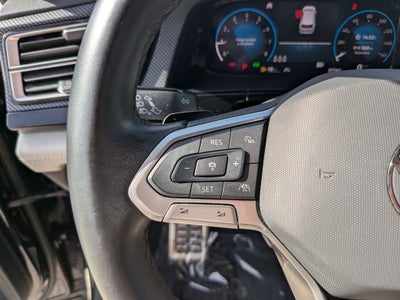 2024 Volkswagen Atlas Cross Sport 2.0T SEL Premium R-Line