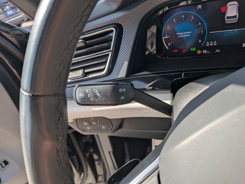 2024 Volkswagen Atlas Cross Sport 2.0T SEL Premium R-Line