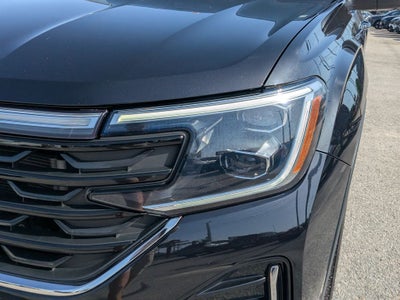 2024 Volkswagen Atlas Cross Sport 2.0T SEL Premium R-Line