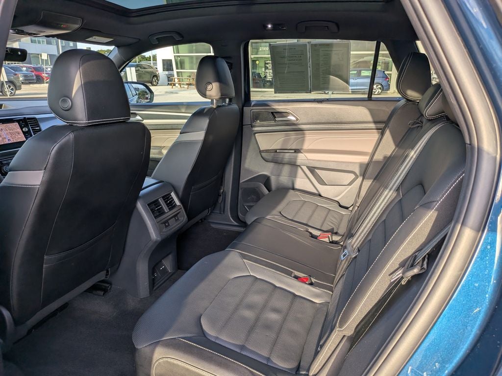 2023 Volkswagen Atlas Cross Sport 3.6L V6 SEL Premium R-Line