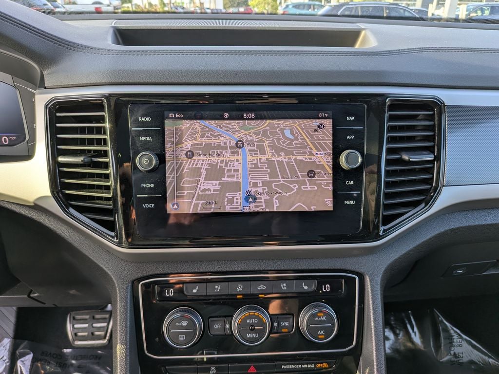 2023 Volkswagen Atlas Cross Sport 3.6L V6 SEL Premium R-Line