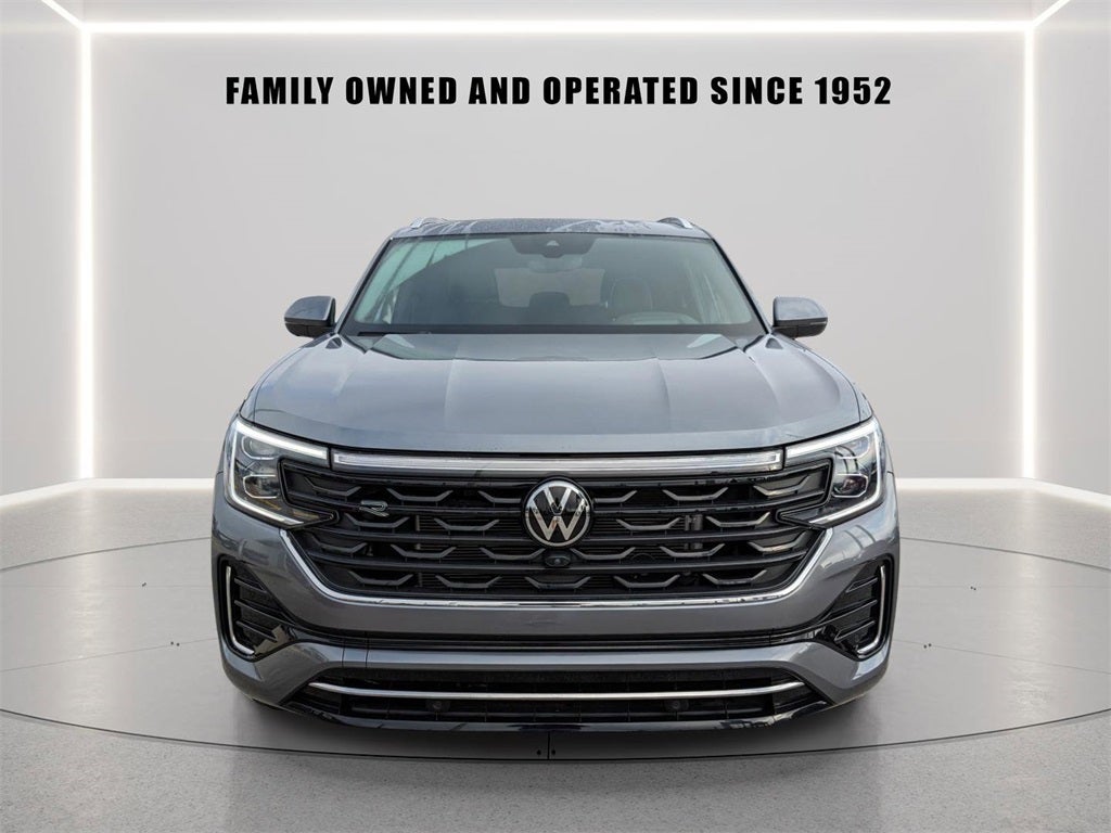 2025 Volkswagen Atlas Cross Sport 2.0T SEL Premium R-Line