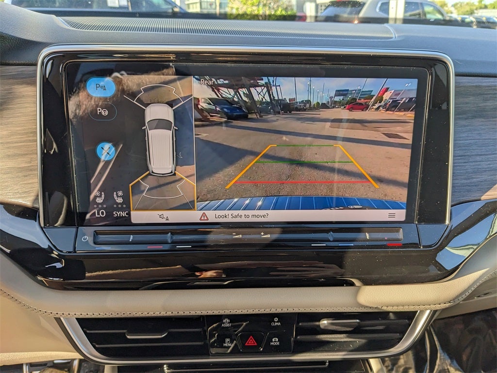 2026 Volkswagen Atlas 2.0T SEL Premium R-Line