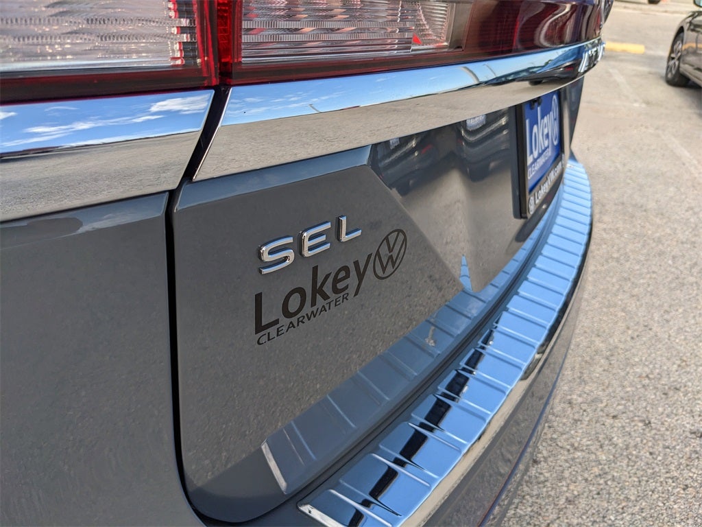 2026 Volkswagen Atlas 2.0T SEL Premium R-Line