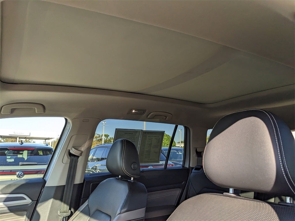 2022 Volkswagen Atlas 3.6L V6 SEL Premium R-Line