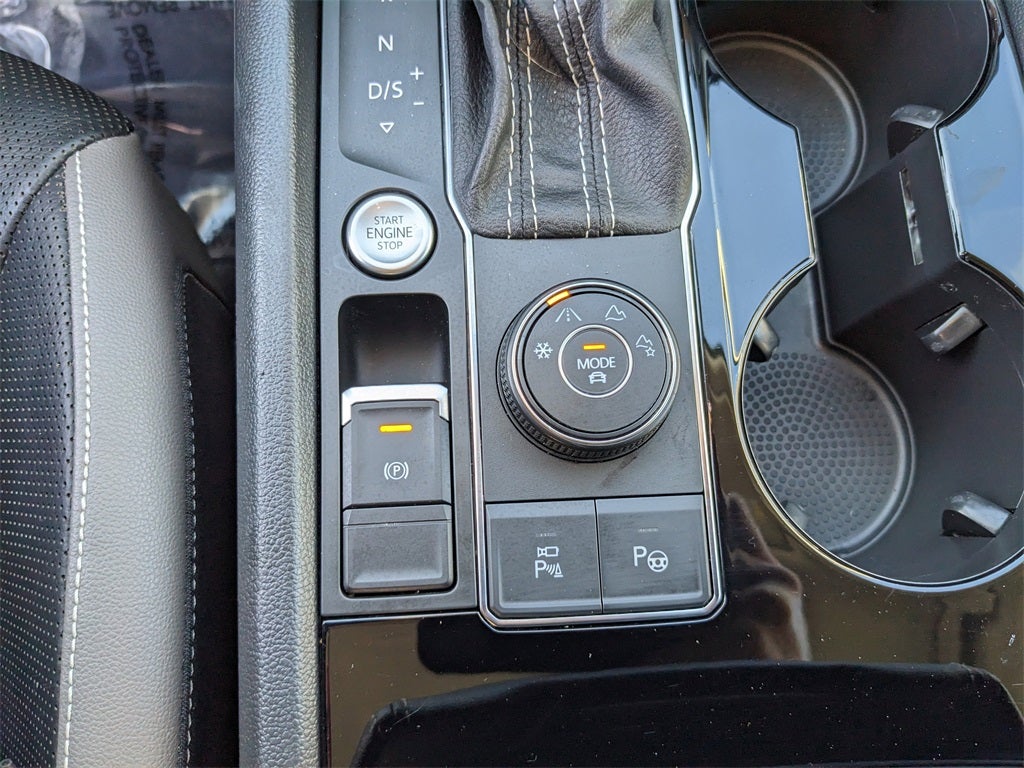 2022 Volkswagen Atlas 3.6L V6 SEL Premium R-Line