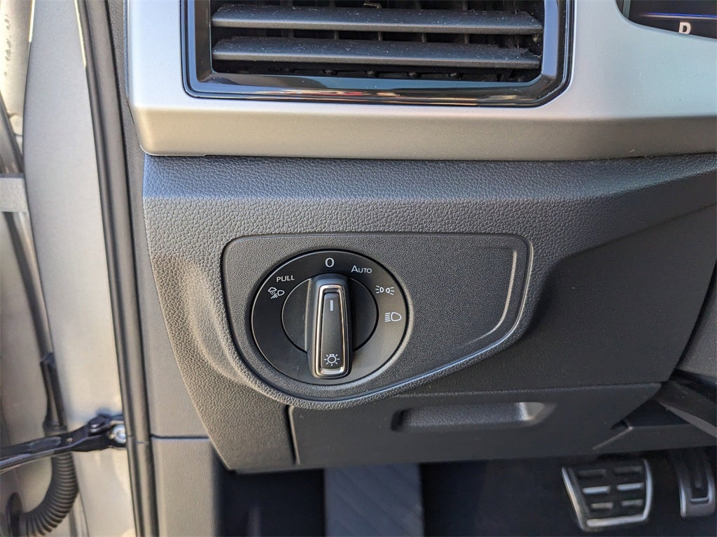 2022 Volkswagen Atlas 3.6L V6 SEL Premium R-Line