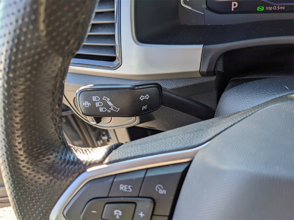 2022 Volkswagen Atlas 3.6L V6 SEL Premium R-Line