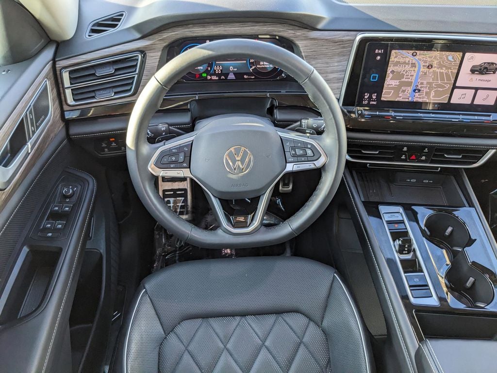 2025 Volkswagen Atlas 2.0T SEL Premium R-Line
