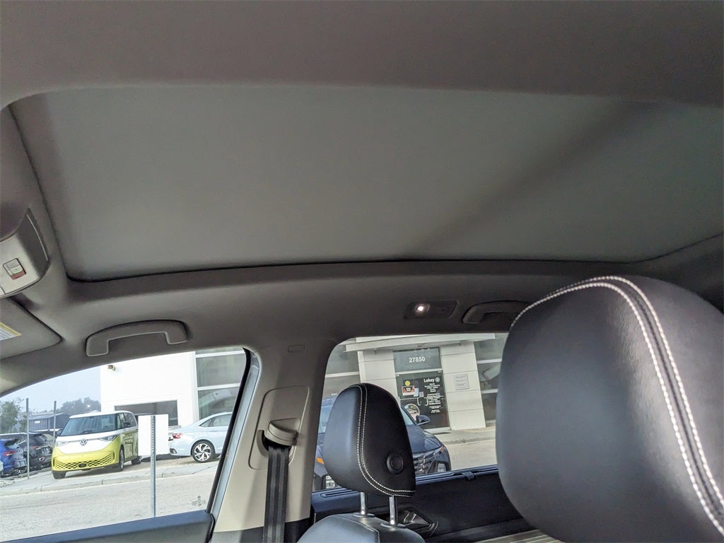 2023 Volkswagen Atlas 3.6L V6 SEL Premium R-Line