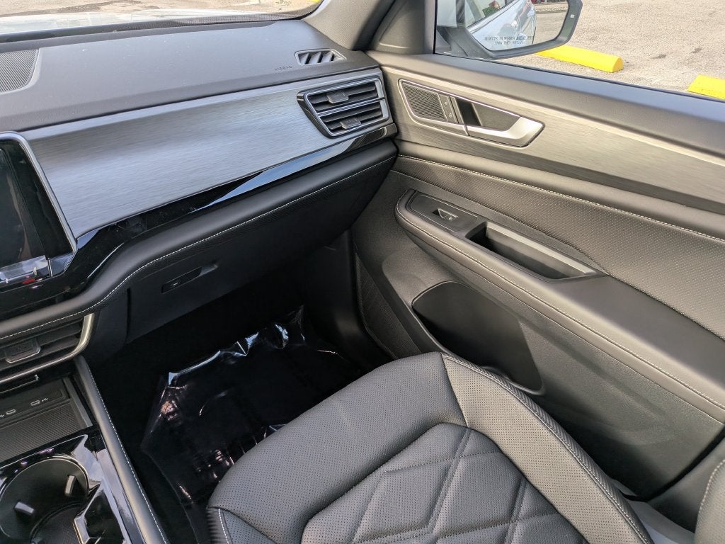 2026 Volkswagen Atlas Cross Sport SE w/Technology