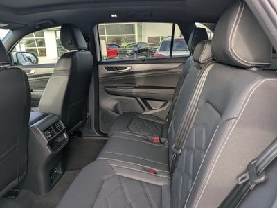 2026 Volkswagen Atlas Cross Sport SE w/Technology
