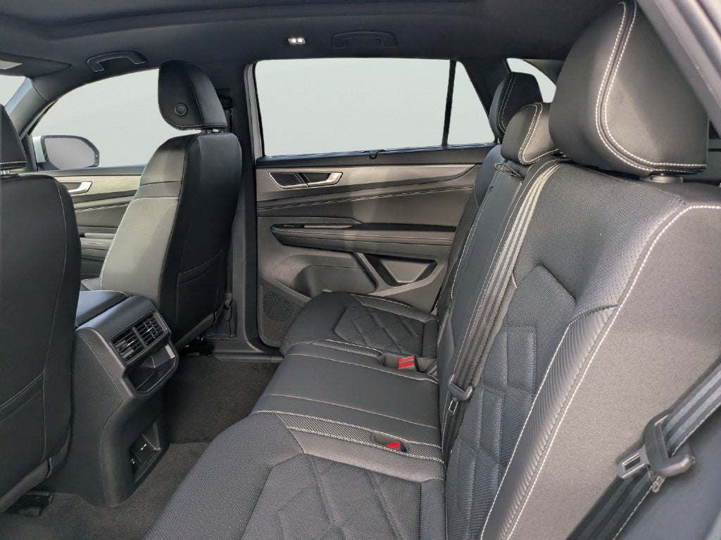 2026 Volkswagen Atlas Cross Sport SE w/Technology