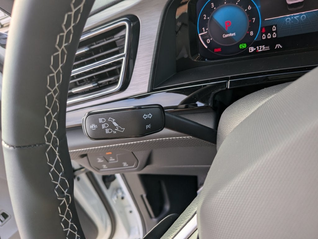 2026 Volkswagen Atlas Cross Sport SE w/Technology