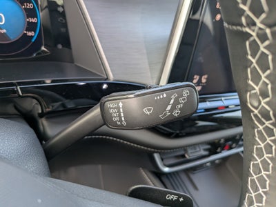 2026 Volkswagen Atlas Cross Sport SE w/Technology