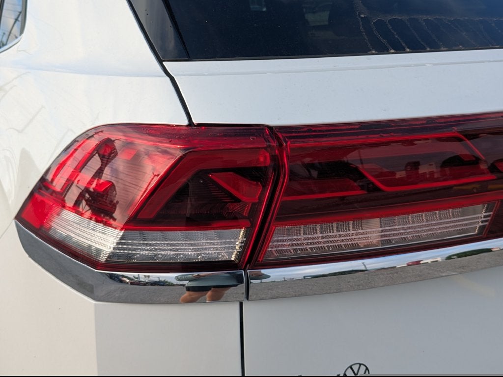 2026 Volkswagen Atlas Cross Sport SE w/Technology