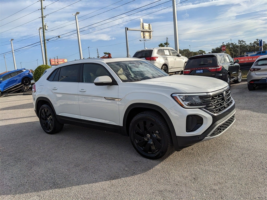 2026 Volkswagen Atlas Cross Sport 2.0T SE w/Technology