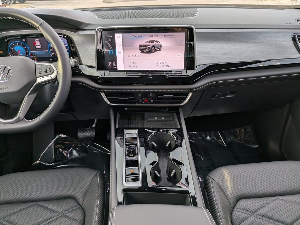 2026 Volkswagen Atlas Cross Sport SE w/Technology