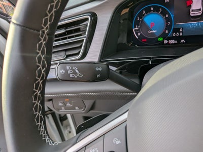 2026 Volkswagen Atlas Cross Sport SE w/Technology