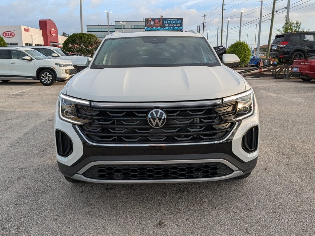 2026 Volkswagen Atlas Cross Sport SE w/Technology