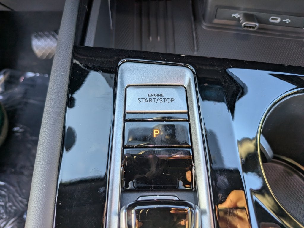 2026 Volkswagen Atlas Cross Sport SE w/Technology