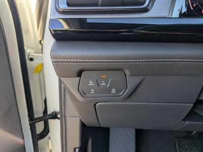 2026 Volkswagen Atlas Cross Sport SE w/Technology