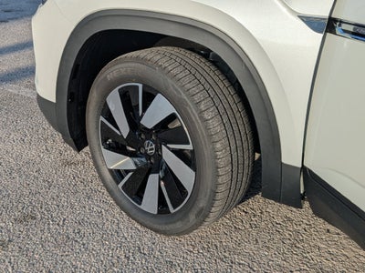 2026 Volkswagen Atlas Cross Sport SE w/Technology