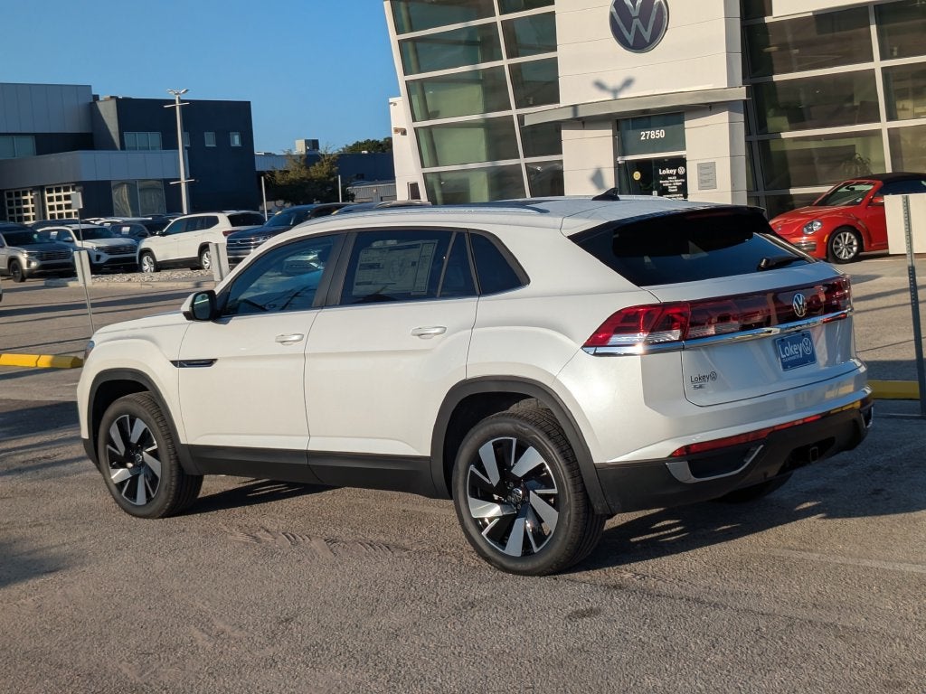 2026 Volkswagen Atlas Cross Sport SE w/Technology
