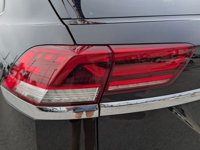 2021 Volkswagen Atlas Cross Sport 2.0T SE w/Technology