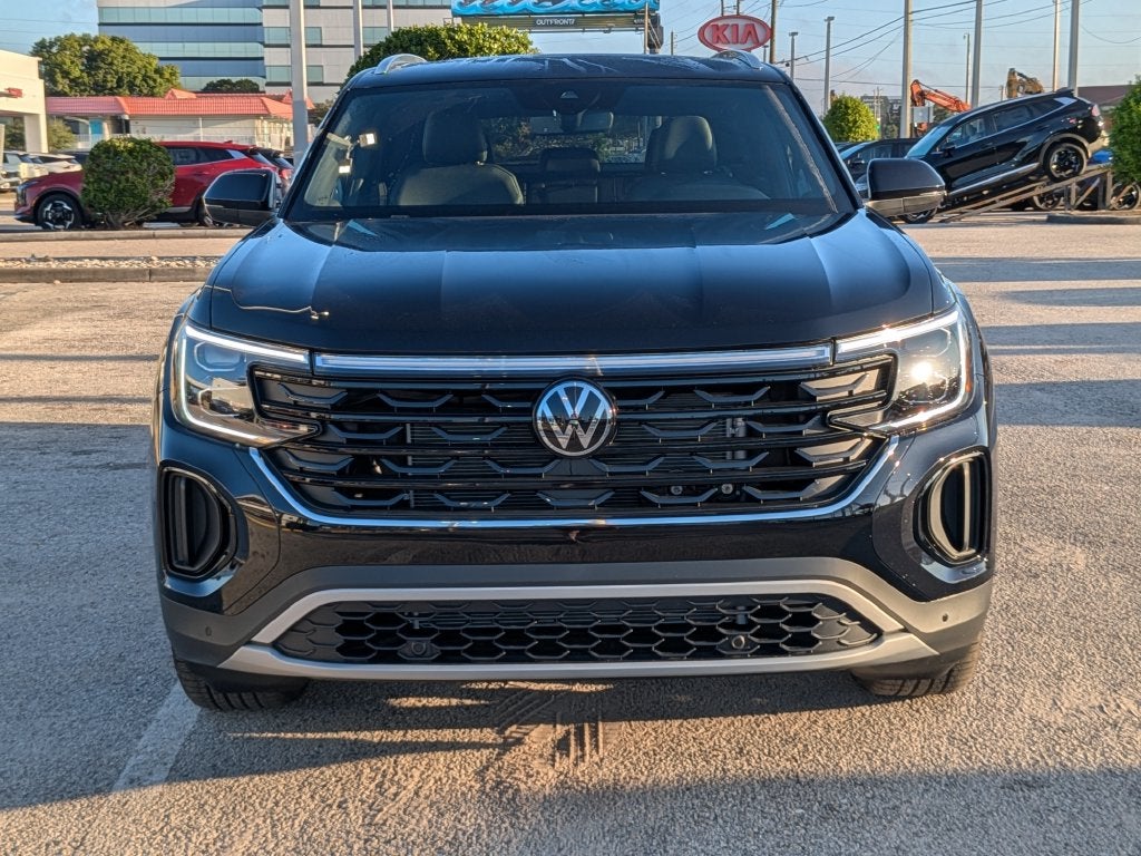 2026 Volkswagen Atlas Cross Sport SE w/Technology