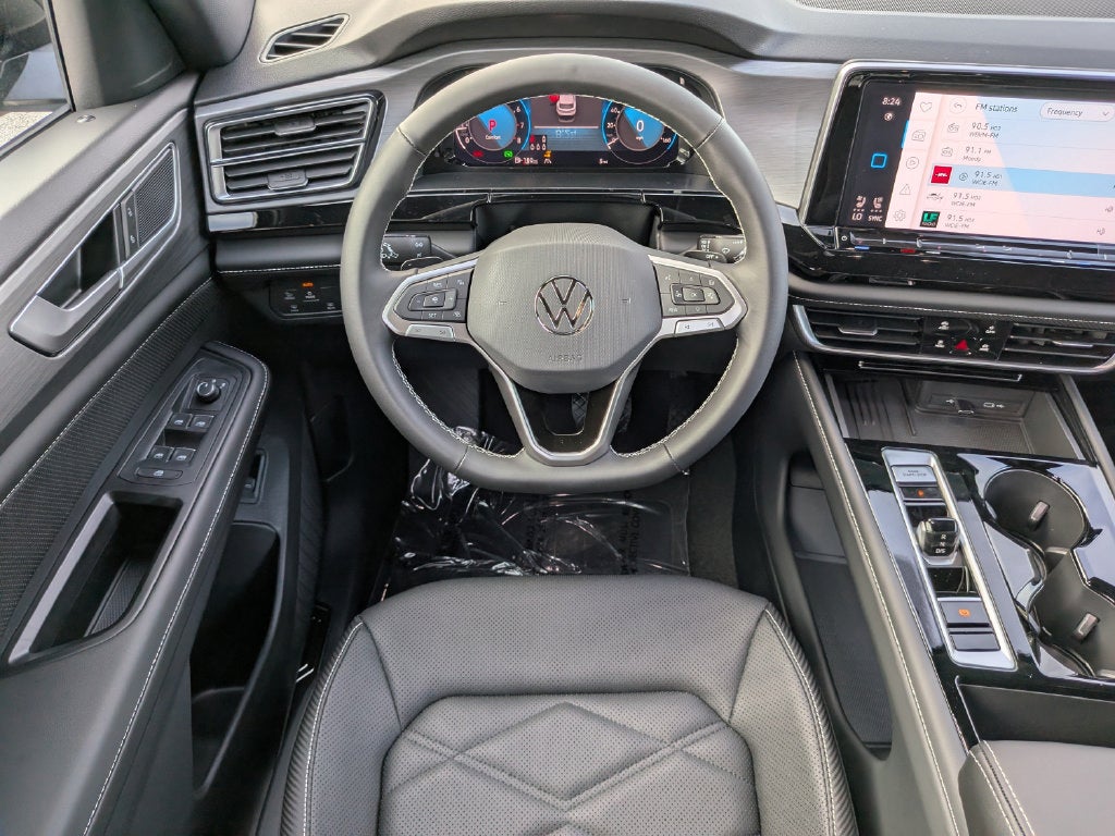 2026 Volkswagen Atlas Cross Sport SE w/Technology